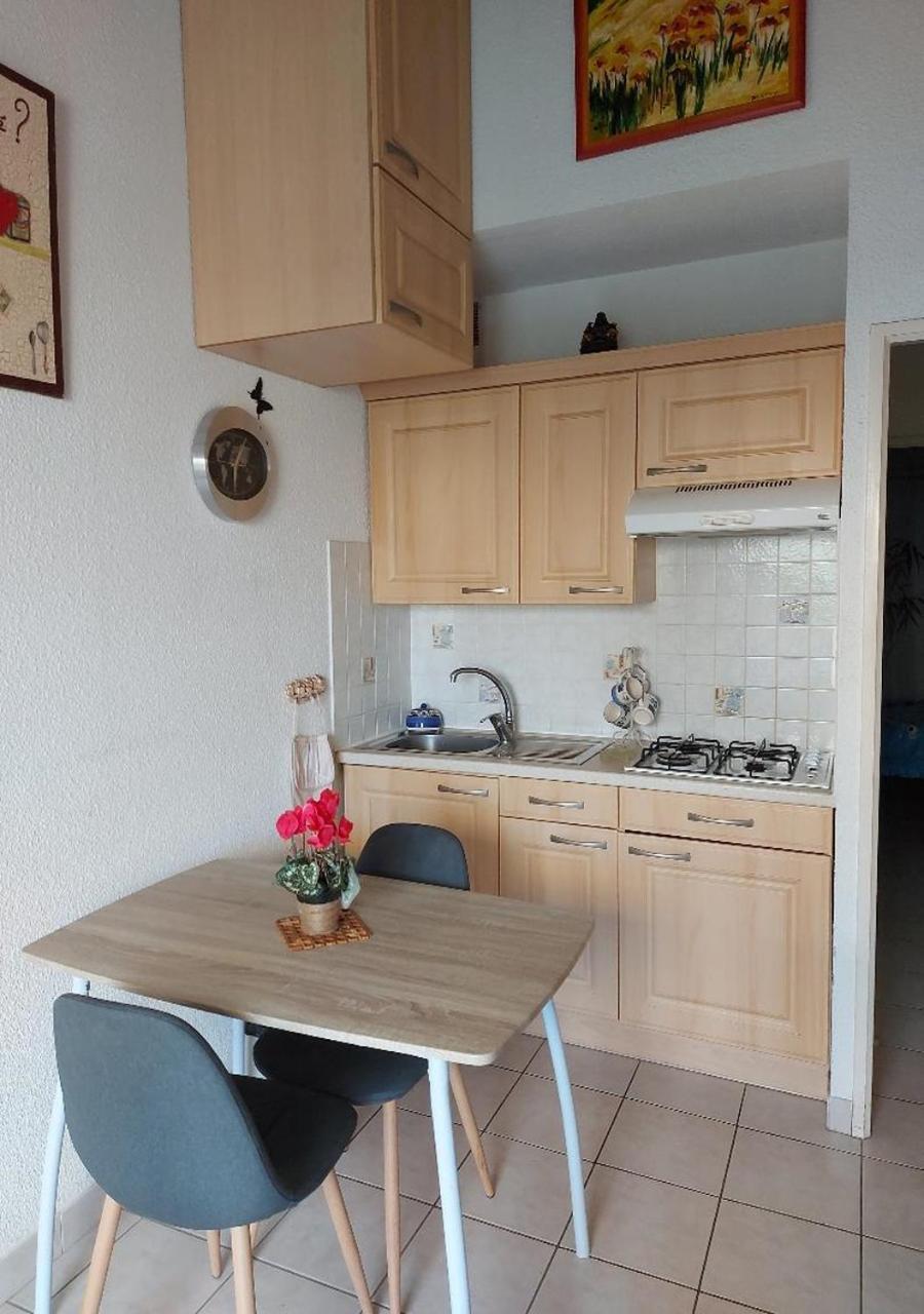 Cap D'Agde, Appartement Bord De Mer, 50 M Plage De La Roquille, Climatise Et Wifi, Exterior photo